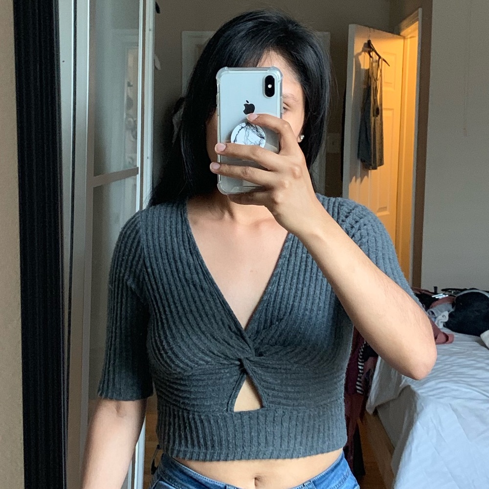 Cute Gray Crop Top